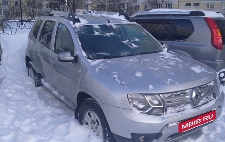 Renault Duster I рестайлинг, 2015 год, 750 000 рублей, 3 фотография