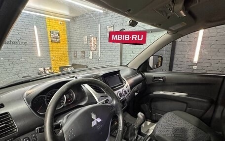 Mitsubishi L200 IV рестайлинг, 2014 год, 1 350 000 рублей, 12 фотография