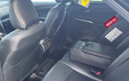 Toyota Camry, 2016 год, 2 400 000 рублей, 10 фотография