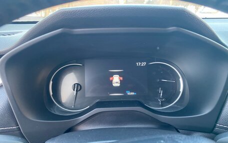 Toyota RAV4, 2021 год, 3 650 000 рублей, 11 фотография