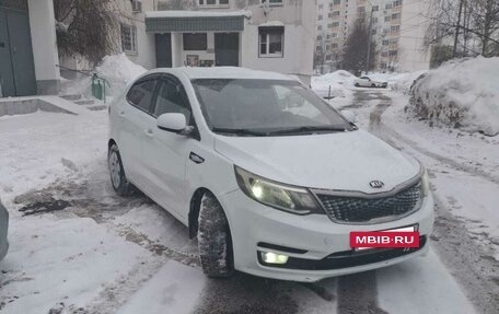 KIA Rio III рестайлинг, 2016 год, 550 000 рублей, 2 фотография