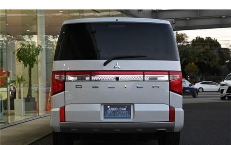 Mitsubishi Delica D:5 I, 2023 год, 3 200 000 рублей, 5 фотография