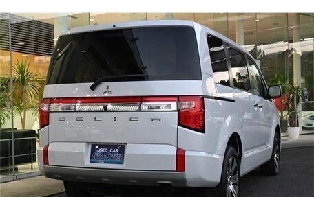 Mitsubishi Delica D:5 I, 2023 год, 3 200 000 рублей, 6 фотография