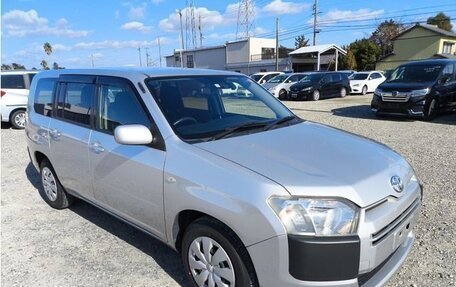 Toyota Succeed I рестайлинг, 2018 год, 1 100 000 рублей, 3 фотография