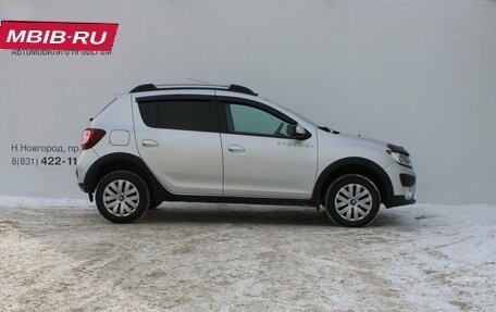 Renault Sandero II рестайлинг, 2018 год, 999 000 рублей, 4 фотография