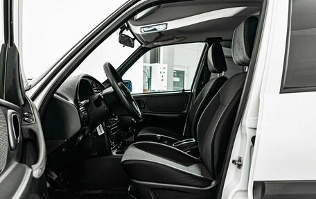 Chevrolet Niva I рестайлинг, 2017 год, 800 000 рублей, 11 фотография