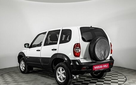 Chevrolet Niva I рестайлинг, 2017 год, 800 000 рублей, 6 фотография