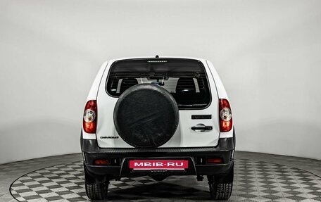 Chevrolet Niva I рестайлинг, 2017 год, 800 000 рублей, 4 фотография