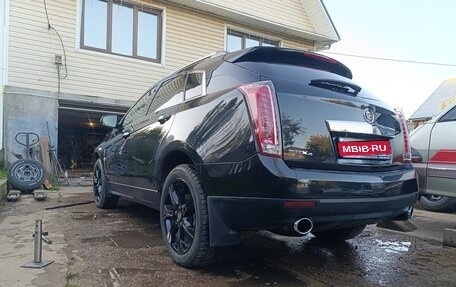 Cadillac SRX II рестайлинг, 2011 год, 1 200 000 рублей, 1 фотография