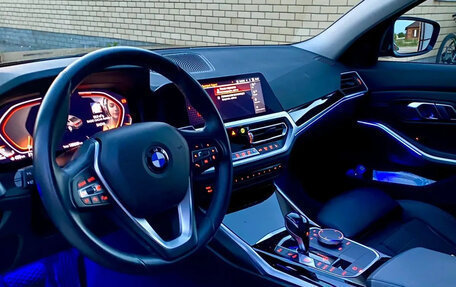 BMW 3 серия, 2019 год, 3 375 000 рублей, 1 фотография