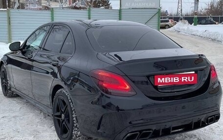 Mercedes-Benz C-Класс, 2019 год, 2 450 000 рублей, 3 фотография