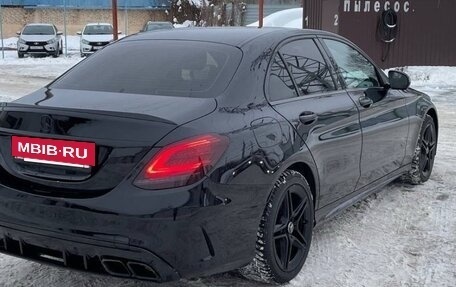 Mercedes-Benz C-Класс, 2019 год, 2 450 000 рублей, 4 фотография