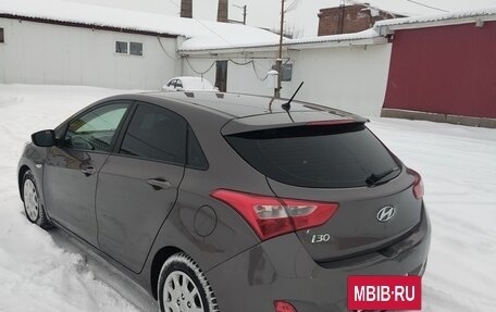 Hyundai i30 II рестайлинг, 2014 год, 829 000 рублей, 3 фотография
