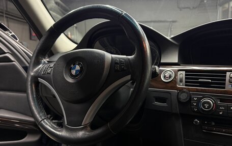 BMW 3 серия, 2011 год, 999 000 рублей, 8 фотография