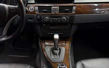 BMW 3 серия, 2011 год, 999 000 рублей, 10 фотография