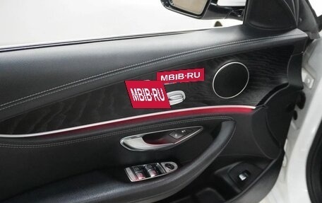 Mercedes-Benz E-Класс, 2020 год, 3 950 000 рублей, 11 фотография