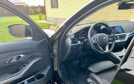 BMW 3 серия, 2019 год, 3 375 000 рублей, 11 фотография