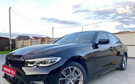 BMW 3 серия, 2019 год, 3 375 000 рублей, 23 фотография