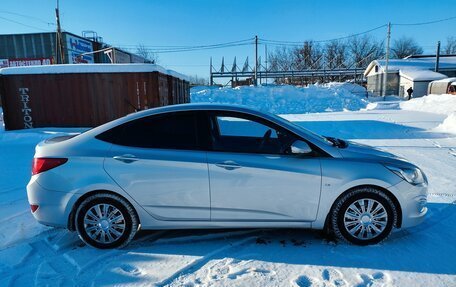 Hyundai Solaris II рестайлинг, 2015 год, 950 000 рублей, 6 фотография