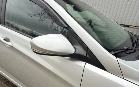 Hyundai Solaris II рестайлинг, 2013 год, 1 200 000 рублей, 11 фотография