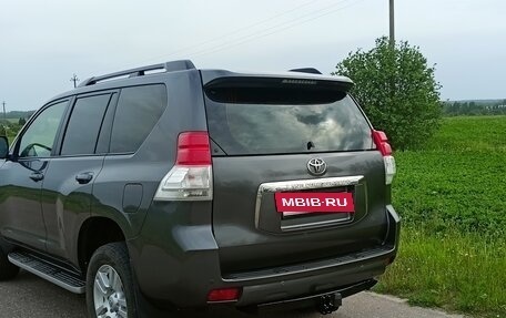 Toyota Land Cruiser Prado 150 рестайлинг 2, 2012 год, 2 650 000 рублей, 4 фотография