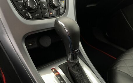 Opel Astra J, 2013 год, 820 000 рублей, 17 фотография