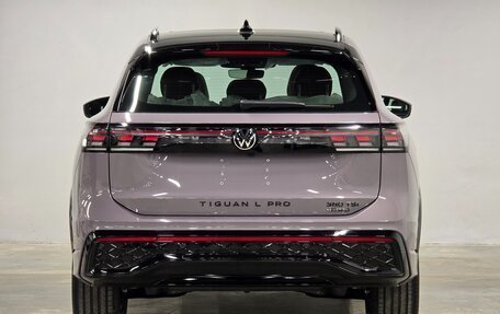 Volkswagen Tiguan, 2025 год, 4 765 000 рублей, 3 фотография