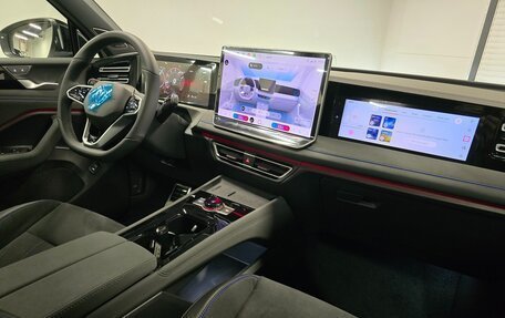 Volkswagen Tiguan, 2025 год, 4 765 000 рублей, 19 фотография