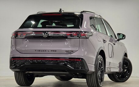 Volkswagen Tiguan, 2025 год, 4 765 000 рублей, 25 фотография