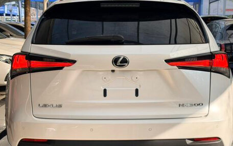 Lexus NX I, 2021 год, 2 850 000 рублей, 9 фотография