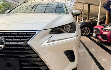 Lexus NX I, 2021 год, 2 850 000 рублей, 3 фотография