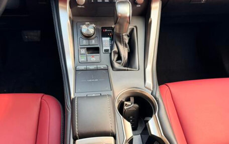 Lexus NX I, 2021 год, 2 850 000 рублей, 16 фотография