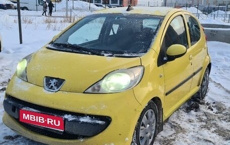 Peugeot 107 I рестайлинг, 2007 год, 185 000 рублей, 1 фотография
