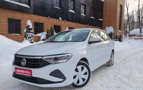 Volkswagen Polo VI (EU Market), 2022 год, 1 650 000 рублей, 1 фотография