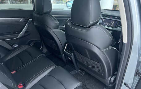 Geely Atlas, 2023 год, 2 200 000 рублей, 11 фотография