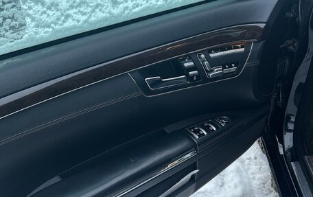 Mercedes-Benz S-Класс, 2011 год, 1 750 000 рублей, 10 фотография