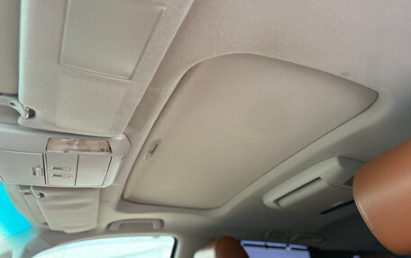 Toyota Sequoia II рестайлинг, 2009 год, 2 890 000 рублей, 20 фотография