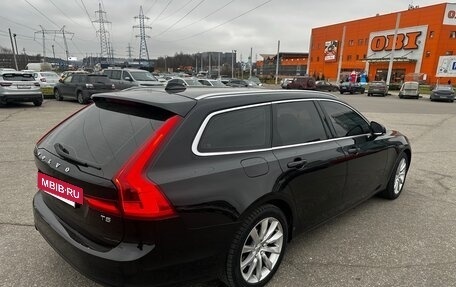 Volvo V90 II, 2018 год, 2 250 000 рублей, 7 фотография