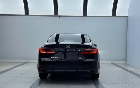 Toyota Camry, 2025 год, 4 400 000 рублей, 4 фотография