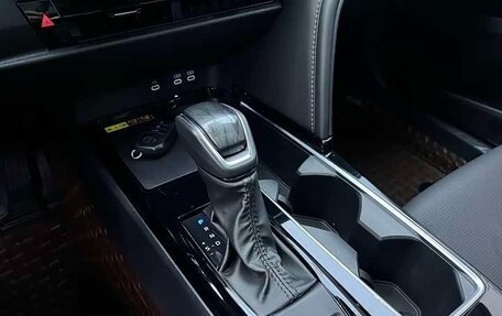 Toyota Camry, 2025 год, 4 400 000 рублей, 13 фотография