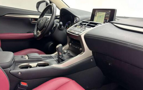 Lexus NX I, 2021 год, 2 950 000 рублей, 16 фотография