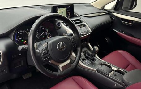 Lexus NX I, 2021 год, 2 950 000 рублей, 17 фотография