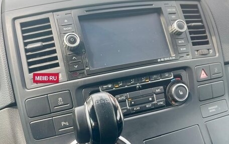 Volkswagen Multivan T5, 2013 год, 1 850 000 рублей, 14 фотография