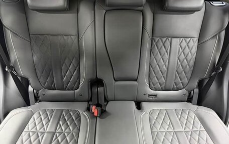 Mitsubishi Outlander III рестайлинг 3, 2021 год, 2 050 002 рублей, 14 фотография