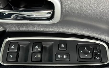 Mitsubishi Outlander III рестайлинг 3, 2021 год, 2 050 002 рублей, 16 фотография