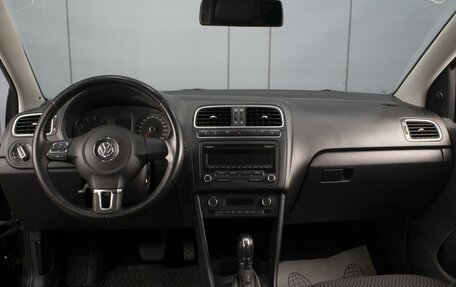 Volkswagen Polo VI (EU Market), 2012 год, 740 000 рублей, 5 фотография