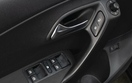 Volkswagen Polo VI (EU Market), 2012 год, 740 000 рублей, 16 фотография