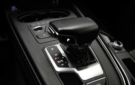 Audi A4, 2017 год, 2 997 000 рублей, 18 фотография