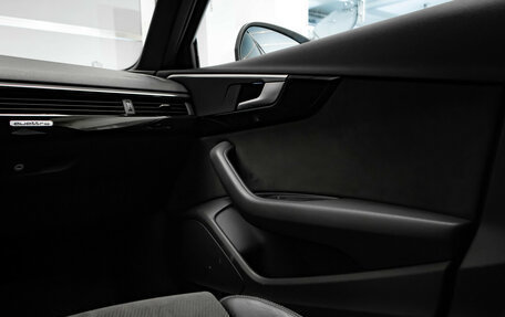 Audi A4, 2017 год, 2 997 000 рублей, 23 фотография