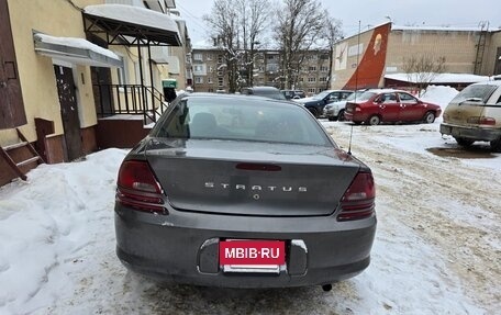 Dodge Stratus II, 2005 год, 280 000 рублей, 4 фотография